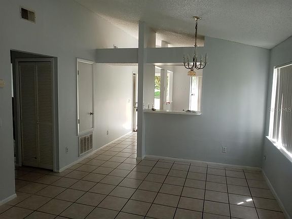 3rd image of 11613 Shilpa Ct