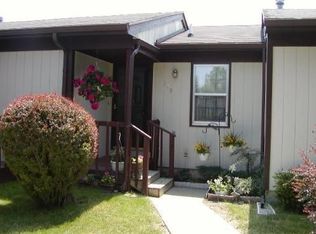 515 N Scott St, Dewitt, MI 48820