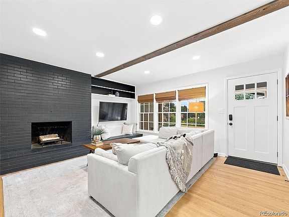 2nd image of 995 Zinnia Street