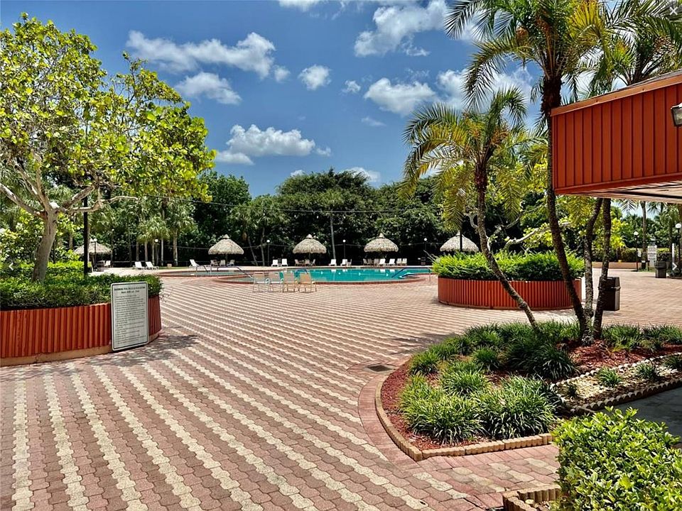 2nd image of 3180 Holiday Springs Boulevard #5-303