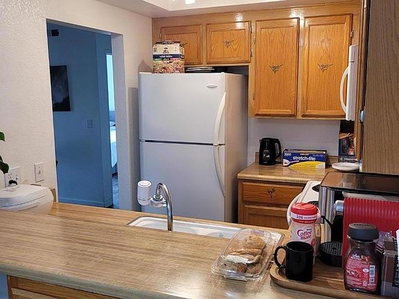 5th image of 1063 Tekman Dr