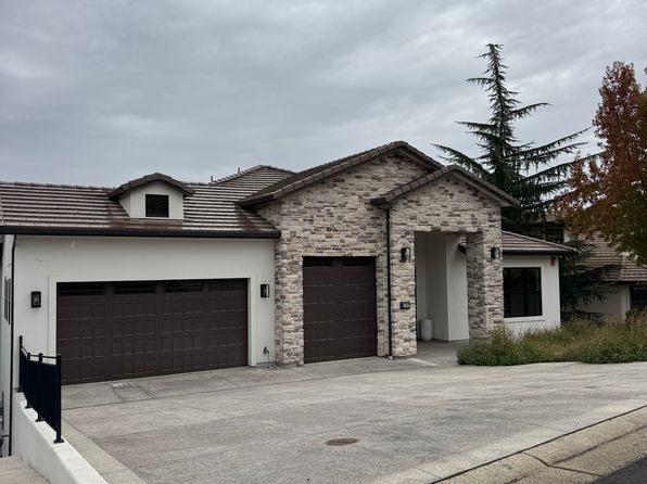 3197 Warren Ln