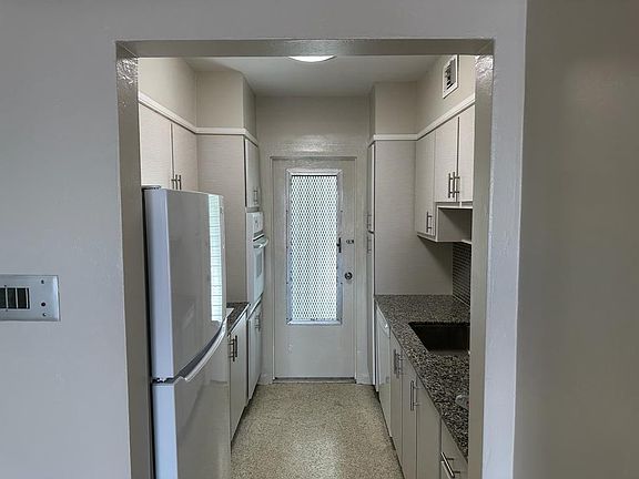 2nd image of 9700 E Bay Harbor Dr APT 409