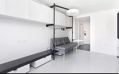 Rented by Living New York