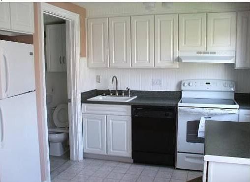 3rd image of 211 E Main St #D39