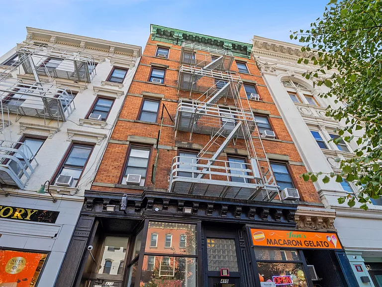 410 Washington St #14 — Photo 6