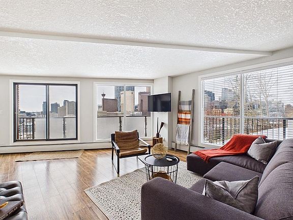 2nd image of 300 S Meredith Rd NE #303