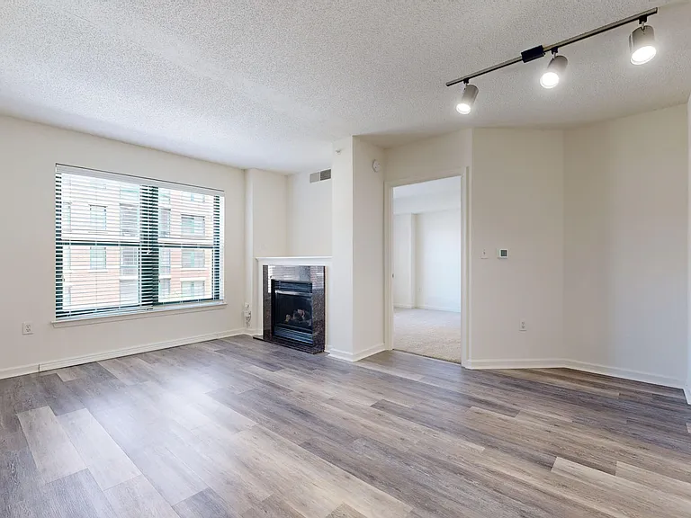 1301 Thomas Circle — Photo 96