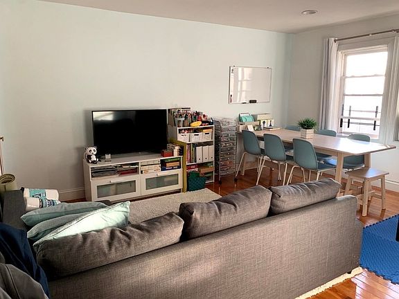 4th image of 2343 21st St