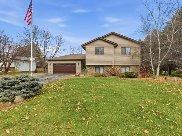 5707 Cardinal Ct, Saint Cloud, MN 56303