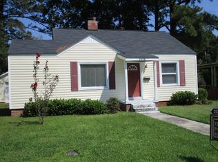 1618 Colonial Way, New Bern, NC 28560