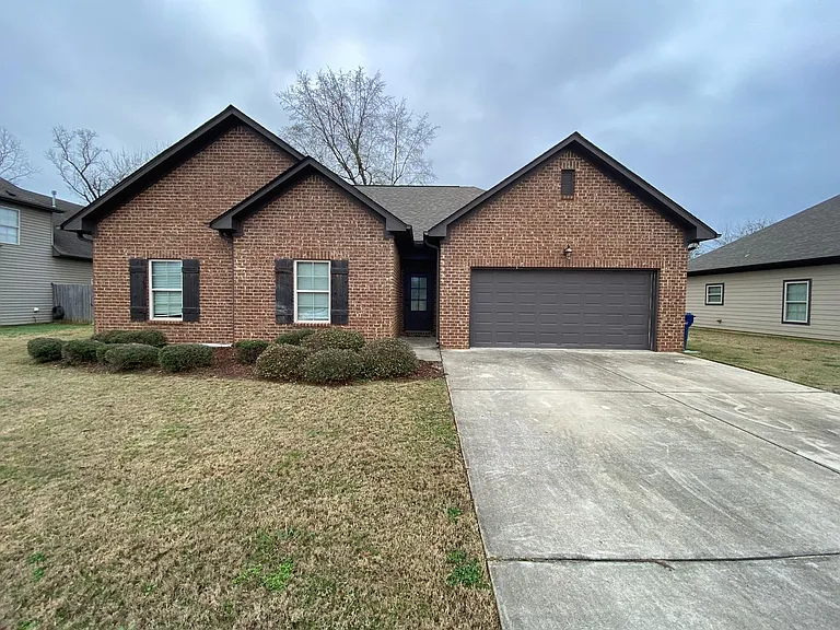 108 Falling Waters Ln — Photo 1