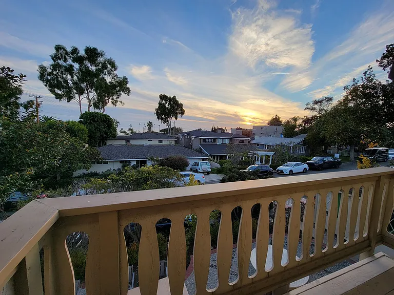 360 Aster St — Photo 42