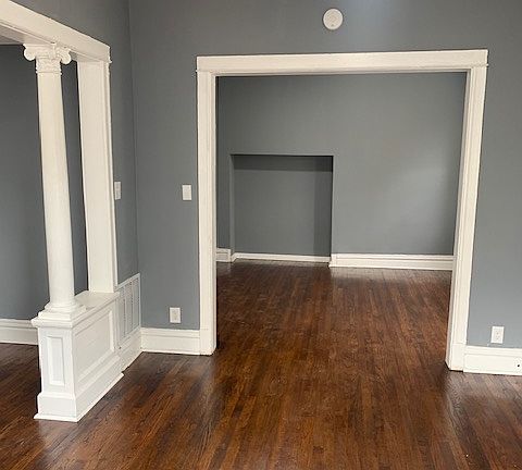 3rd image of 6457 S Eberhart Ave #1