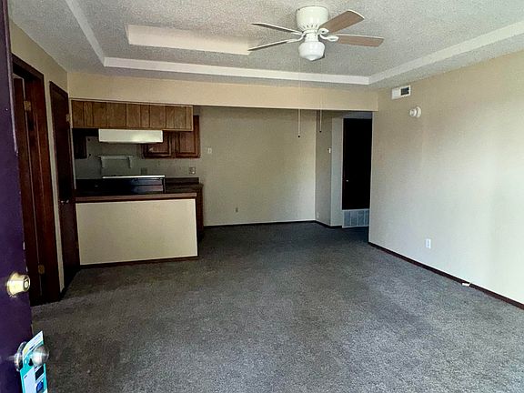 4th image of 701 NE 11th St #701