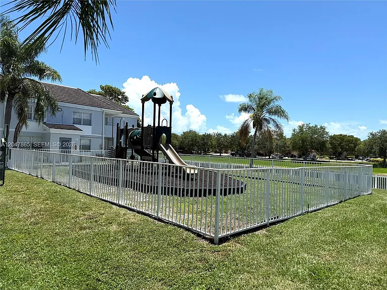 8500 SW 212th St #106 — Photo 14