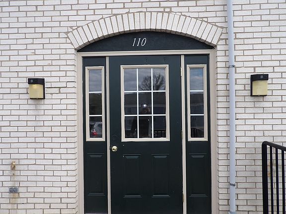 2nd image of 110 Hanly Ln #4
