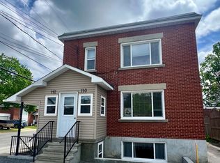 112 Genest St, Ottawa, ON K1L7Z2
