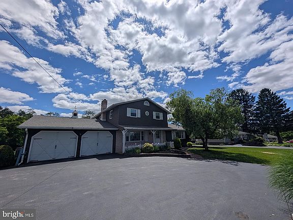 2nd image of 7845 Chambers Hill Rd