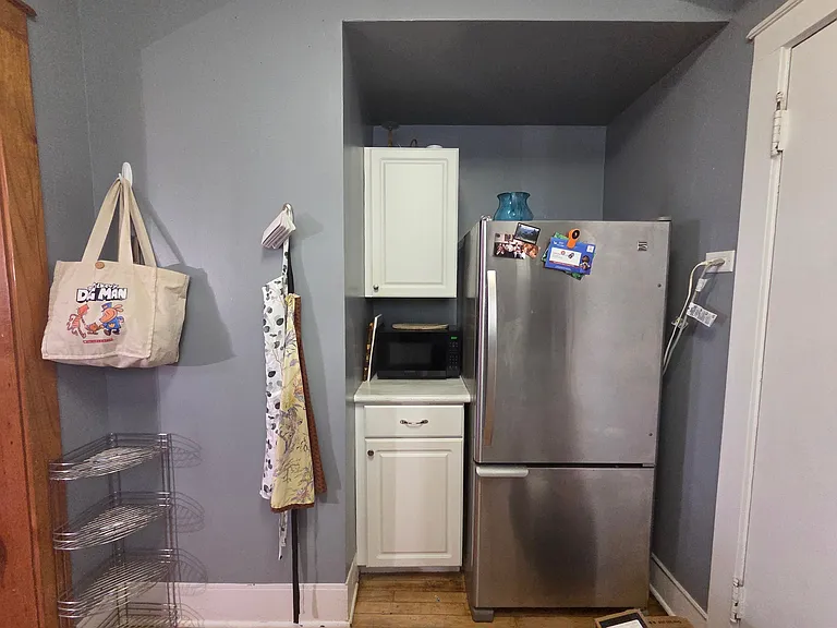 2537 N Downer Ave #14 — Photo 9
