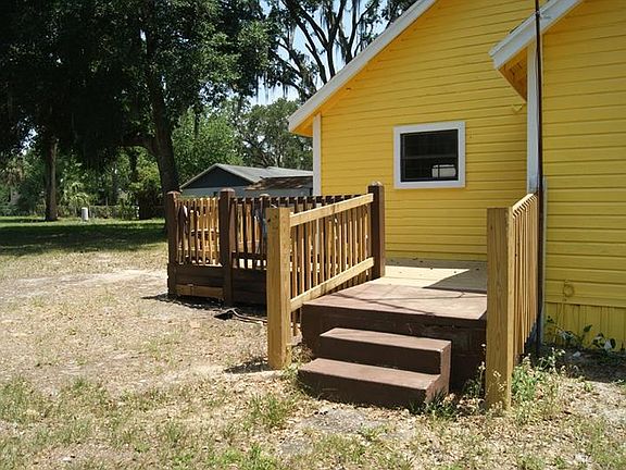 3rd image of 35406 Fouraker Dr