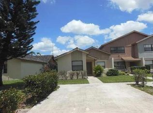 1272 White Pine Dr, Royal Palm Beach, FL 33414