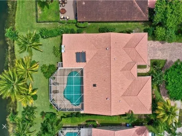 5088 NW 100th Ter, Pompano Beach, FL 33076