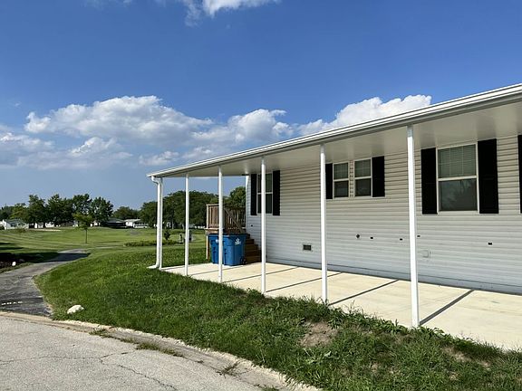 5th image of 5104 W Augusta Blvd #133
