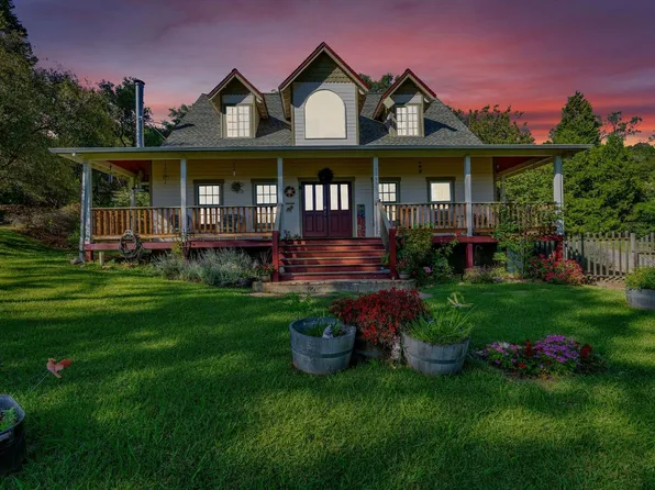 17951 Carter Ln, Jackson, CA 95642