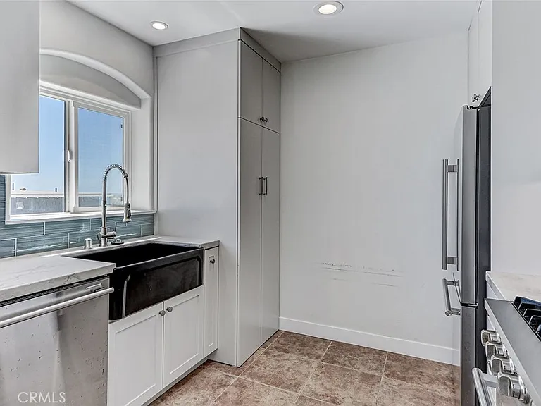 3305 Highland Ave — Photo 11