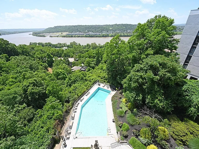 1815 William Howard Taft Rd #705 — Photo 8
