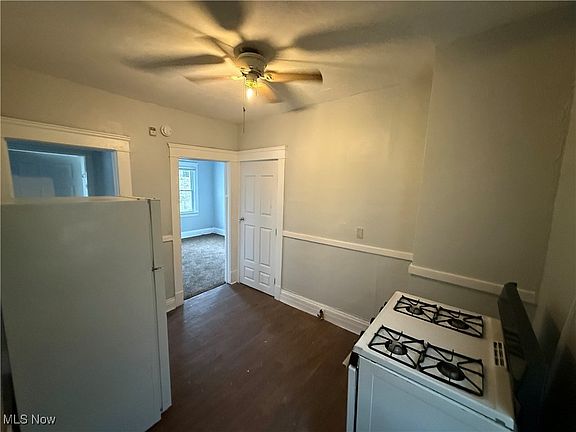 5th image of 3542 E 108th St