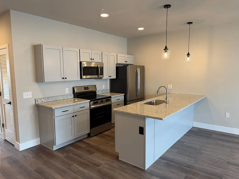 Salem Run Apartments Phase 2 — Photo 146
