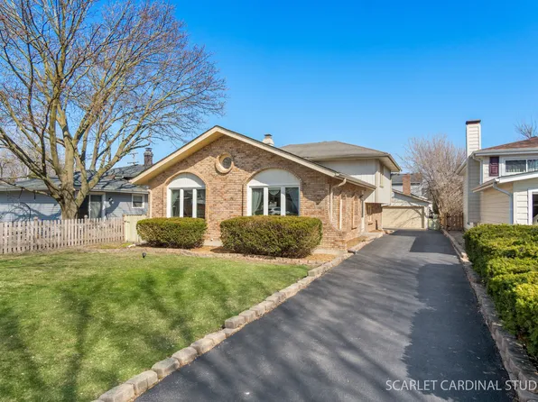 1407 Wilson Ave, Wheaton, IL 60189