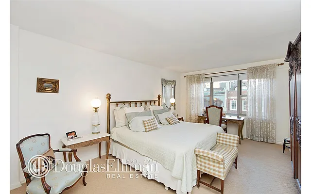 Sold by Douglas Elliman | media 4