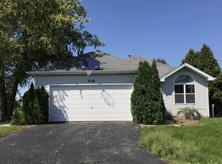 709 Pat Ct, Genoa, IL 60135