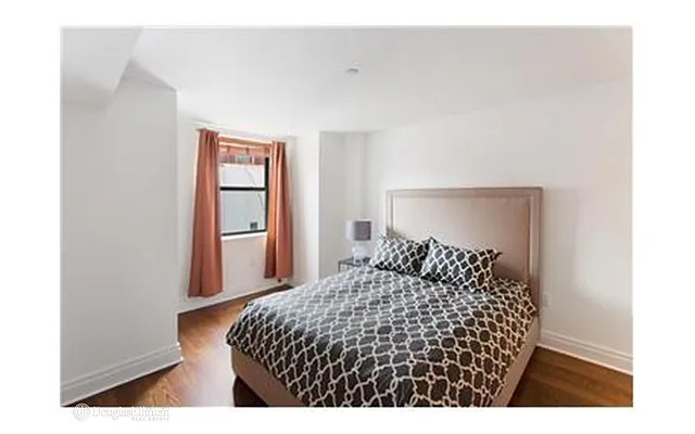 Rented by Douglas Elliman | media 15
