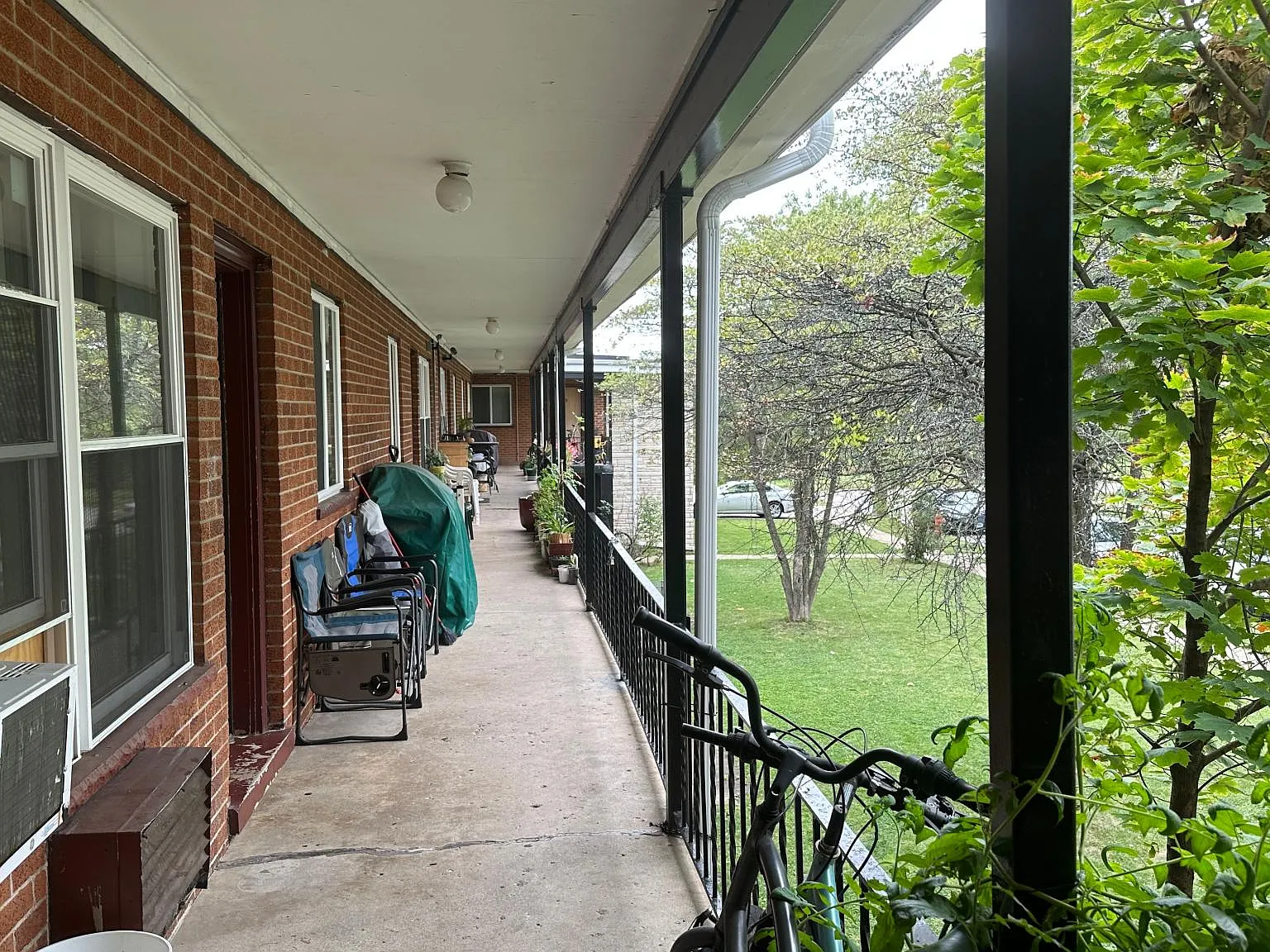 2 bed, 825 sqft, $1,440 — Photo 4