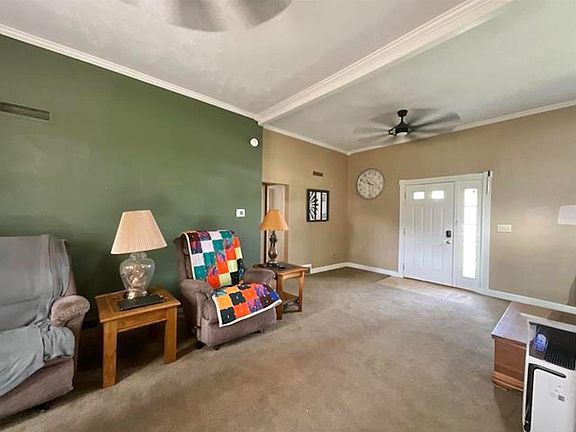 2nd image of 2802 Wright Ave.