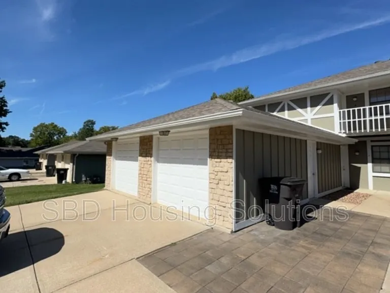 16606 E Gudgell Rd #A — Photo 3