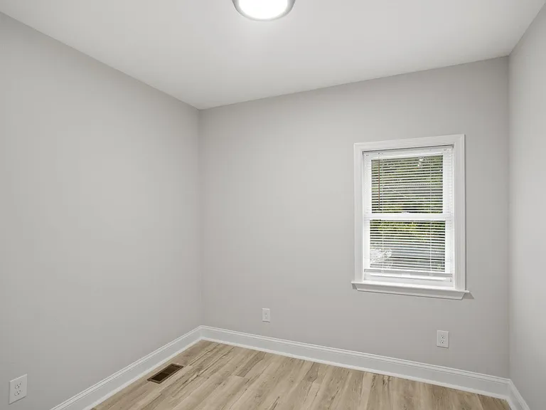 4909 Cordelia Ave — Photo 18