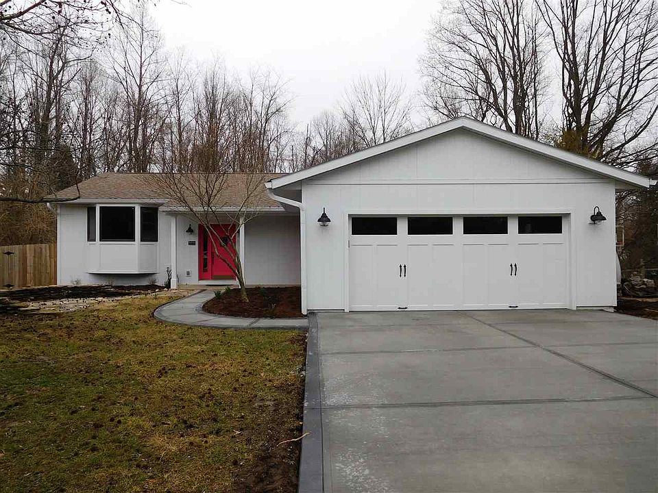 1st image of 1713 E Greenbriar Ln