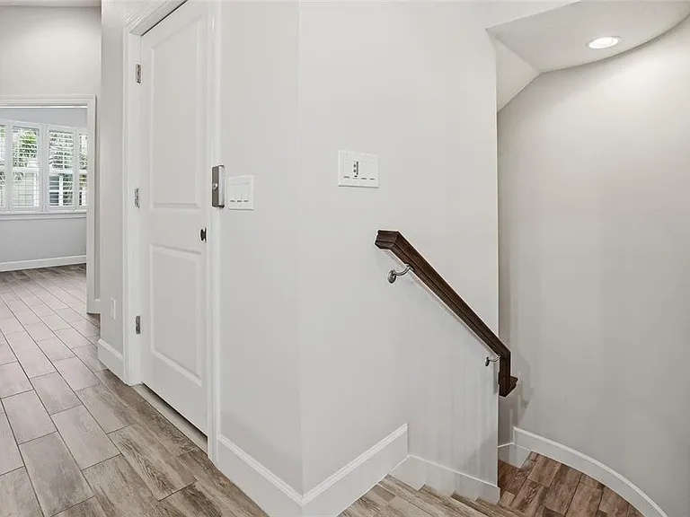 3162 Moorings Dr S — Photo 9