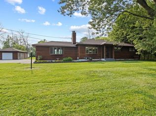 525 N Greece Rd, Hilton, NY 14468