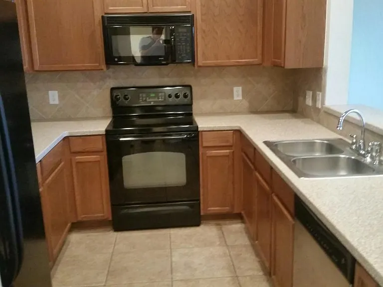 Kitchen 1