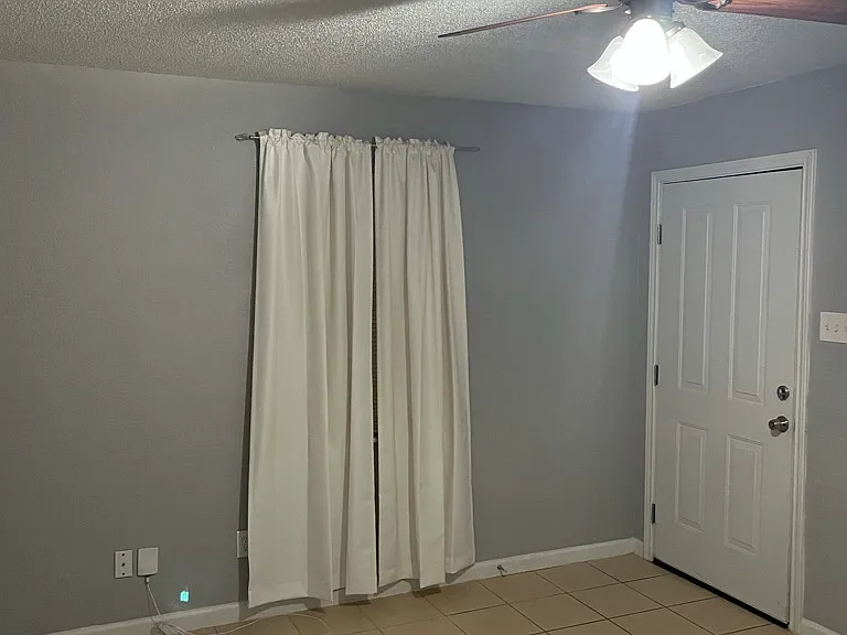 5108 Goodman Ave — Photo 3