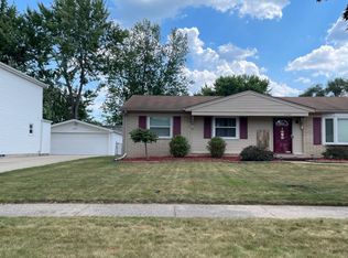 32644 Conrad St, Chesterfield, MI 48047