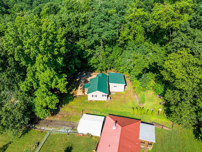 4516 Sevierville Pike — Photo 24