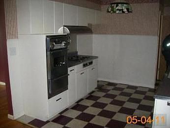 4th image of 1304 Brentwood Dr