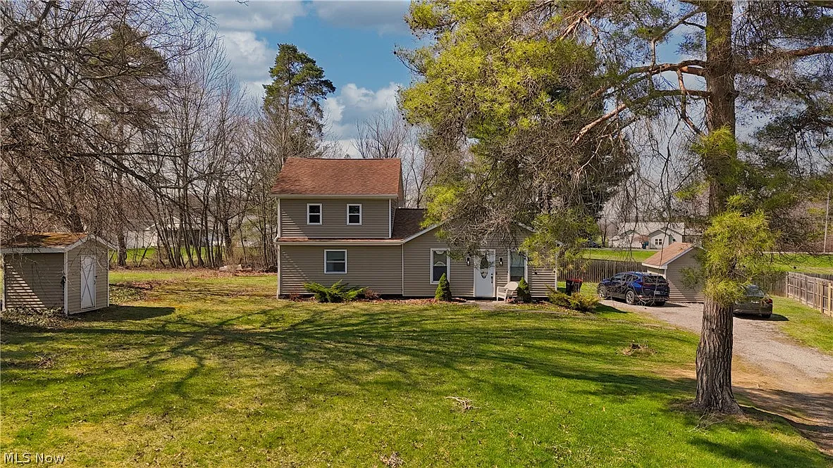 819 Fairfield Ave photo 1